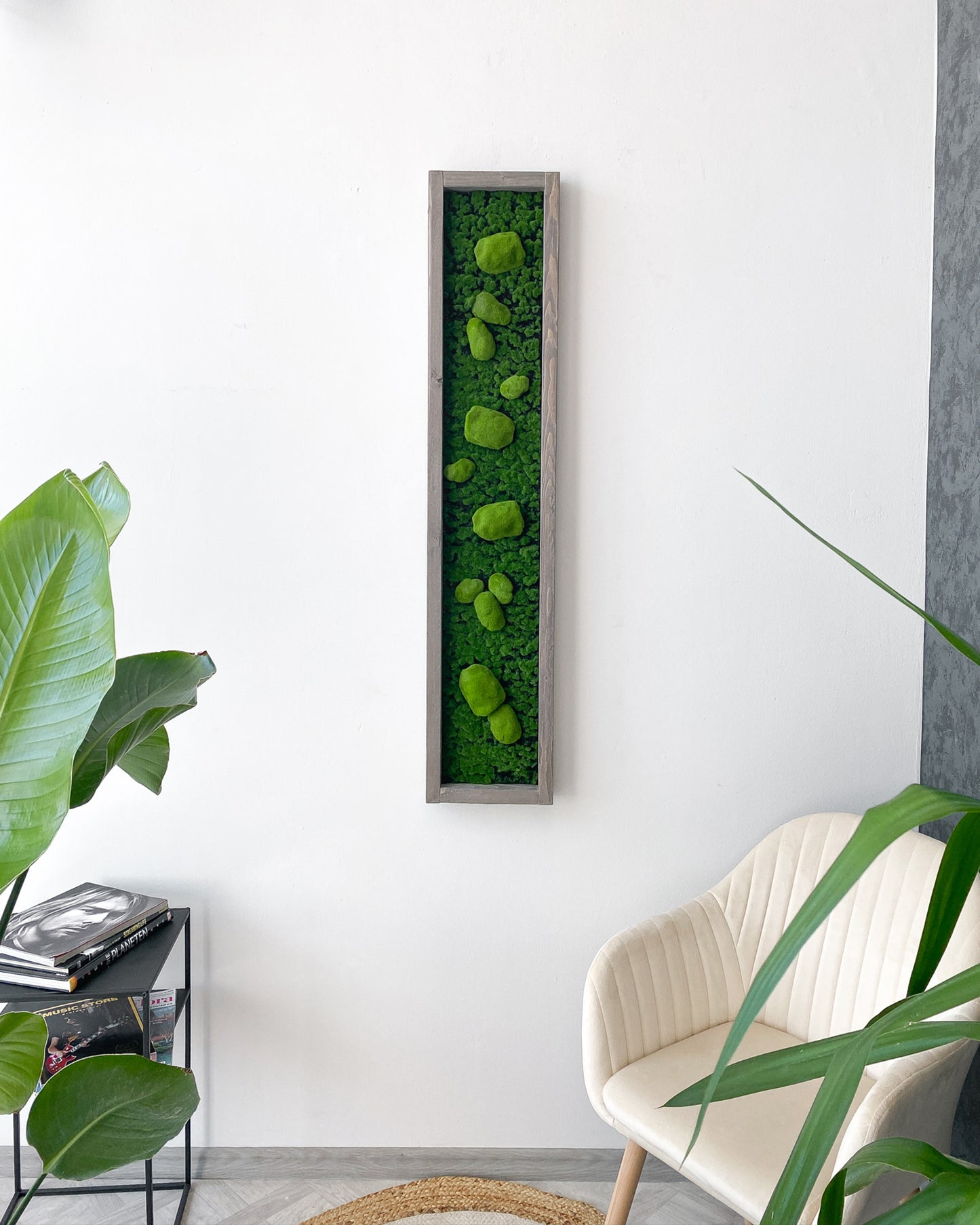 Moosbild/Mooswand/Mooswandkunst "GREEN BUNS" aus Realtouch Kunstmoss mit Fichtenholzrahmen