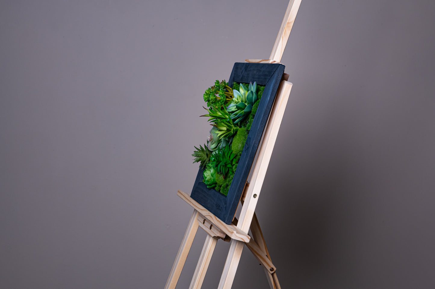 Tiny Frame 'Pula' aus Realtouch Kunstpflanzen mit Massivholzrahmen
