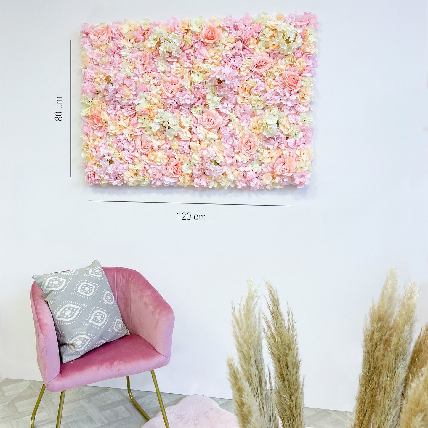 Blumenwand „CREAMY CUPCAKE“ aus Realtouch Kunstpflanzen