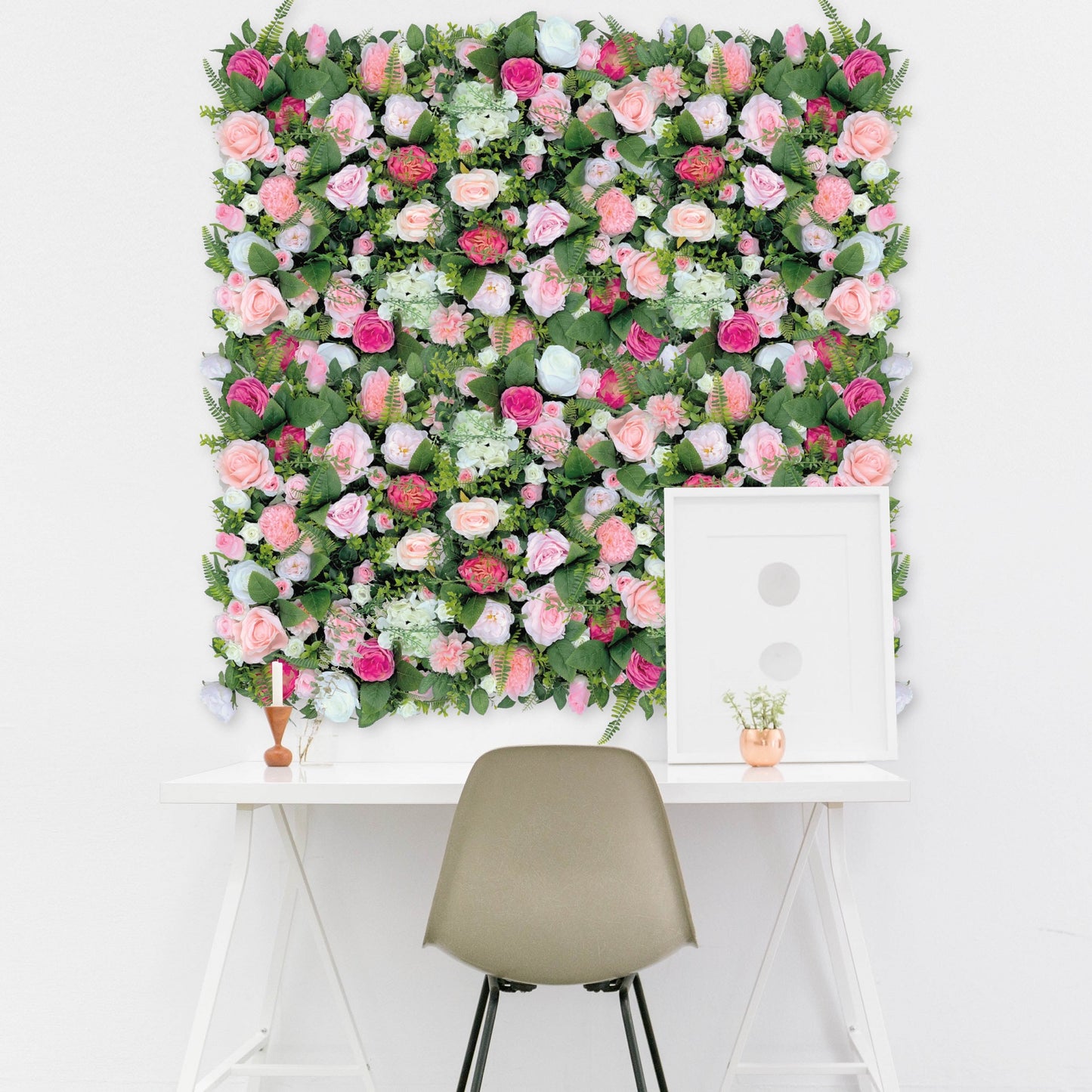 Blumenwand „RASPBERRY GARDEN“ aus Realtouch Kunstpflanzen