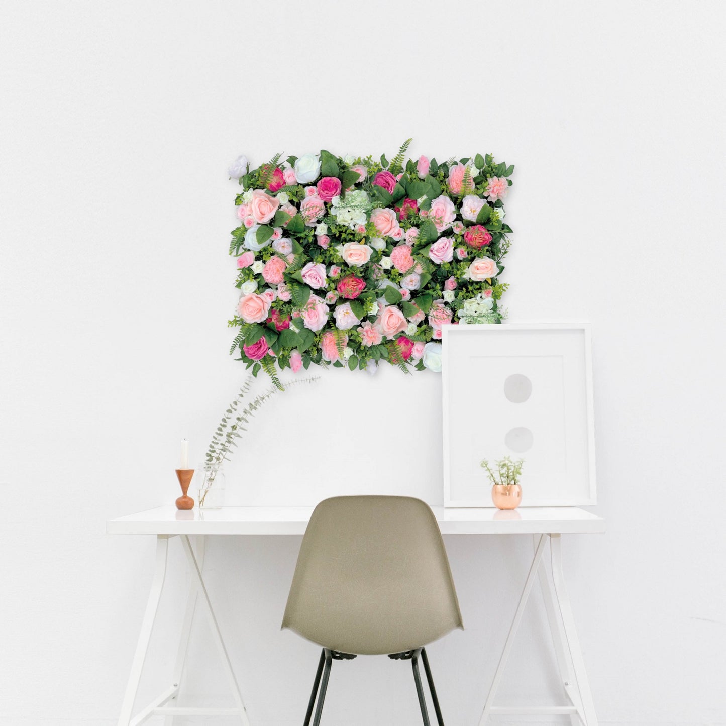 Blumenwand „RASPBERRY GARDEN“ aus Realtouch Kunstpflanzen