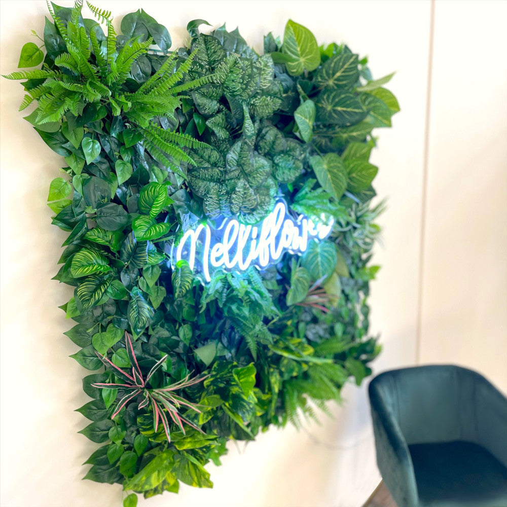Pflanzenwand "URBAN JUNGLE" aus Realtouch Kunstpflanzen - nelliflower.de