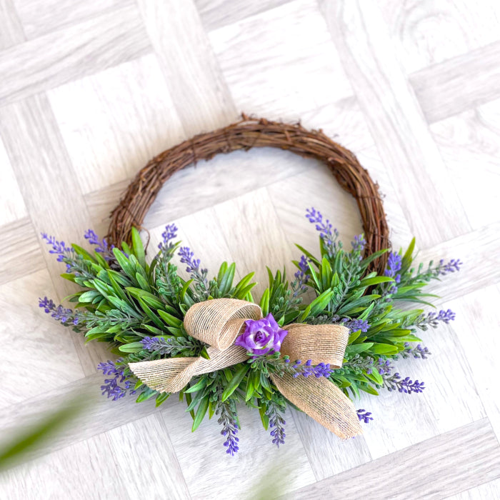 Handgefertigter Lavendel Blumenkranz / Kopfkranz / Flowerhoop "MAGNIFIQUE" aus Realtouch Kunstpflanzen